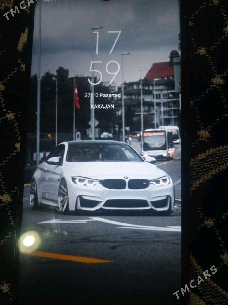 POCO C40 - Гумдаг - img 1