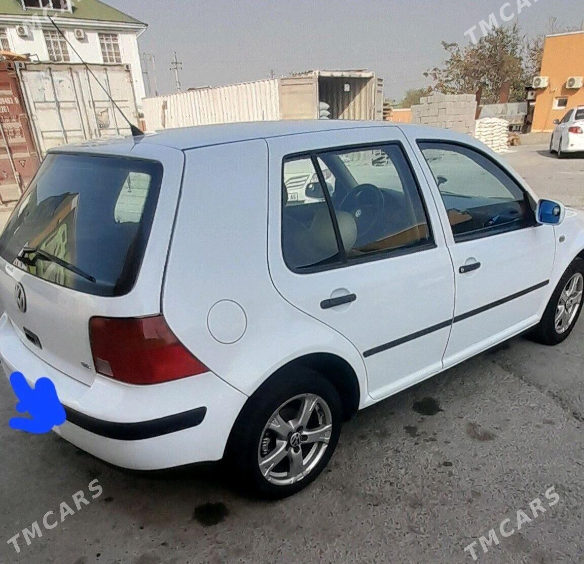 Volkswagen Golf 2000 - 55 000 TMT - Garadamak - img 1