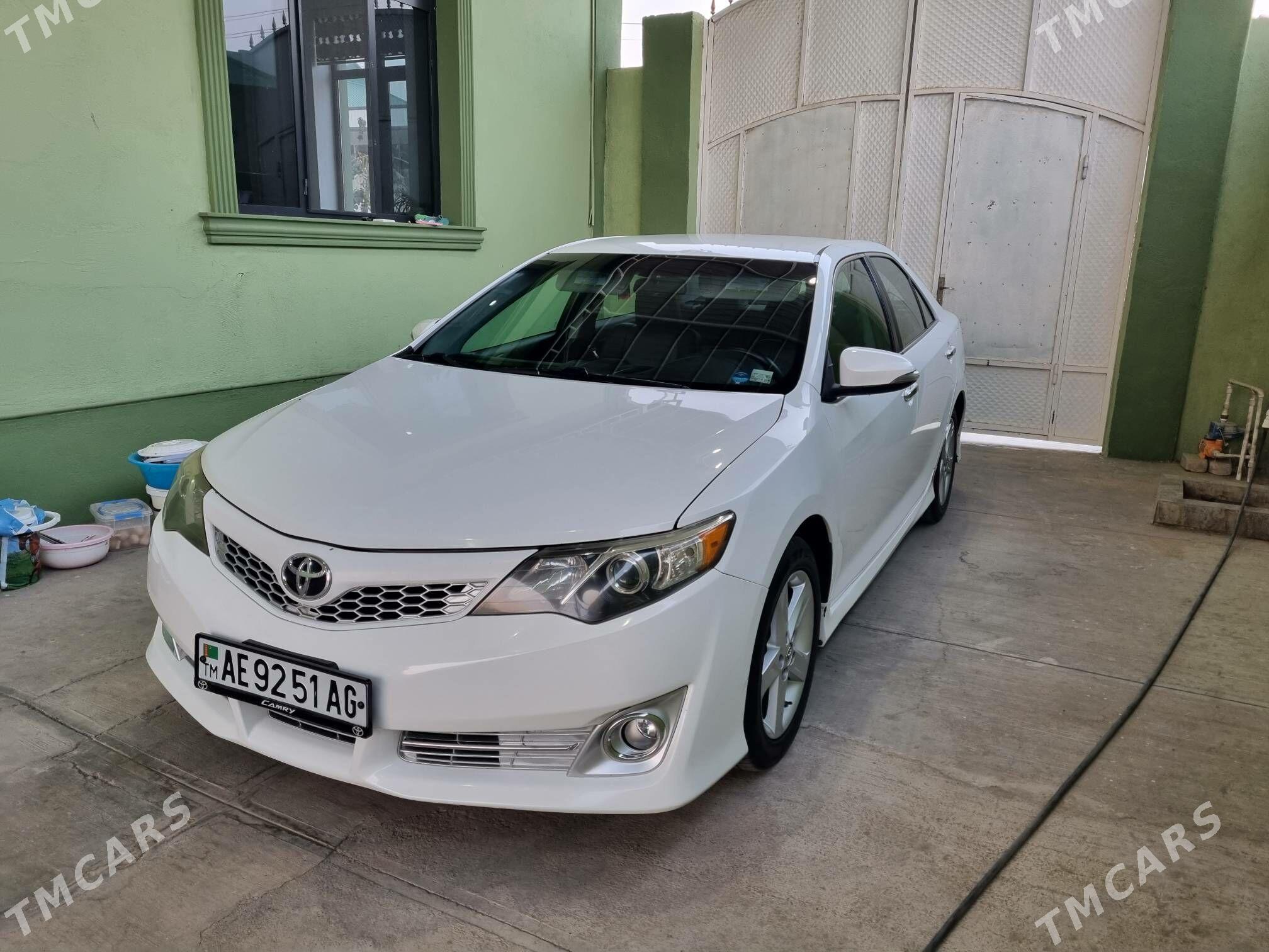 Toyota Camry 2013 - 240 000 TMT - Чоганлы - img 2