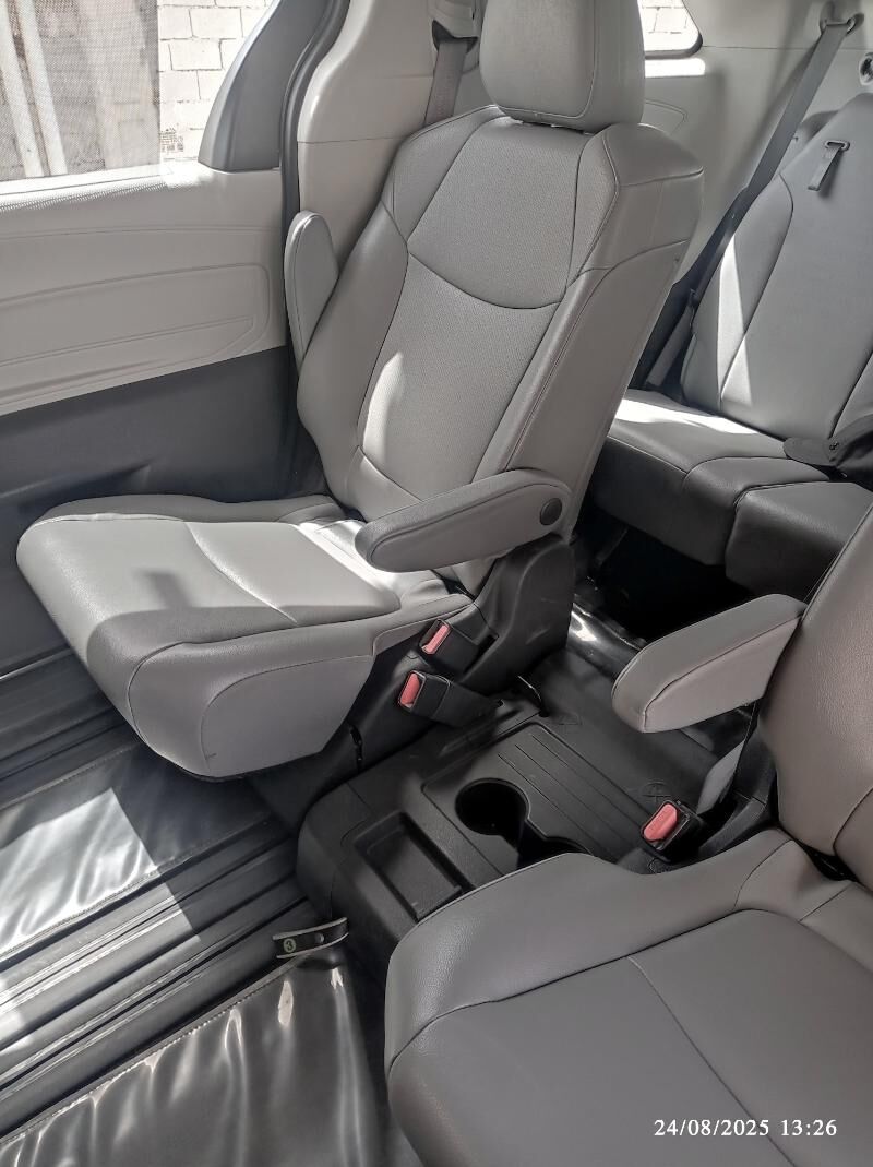 Toyota Sienna 2022 - 540 000 TMT - Чоганлы - img 6