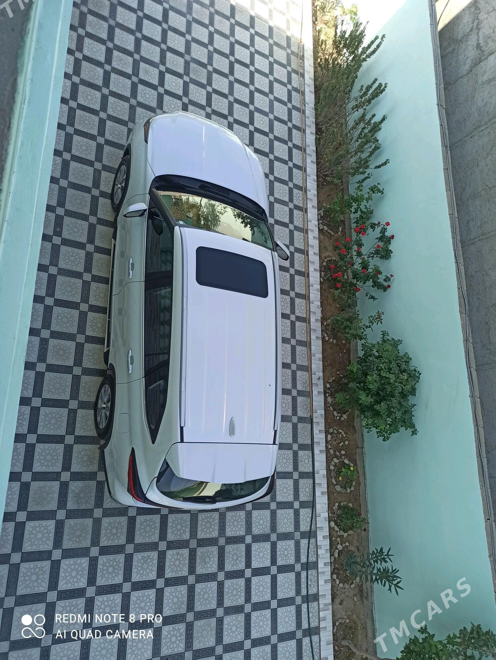 Toyota Highlander 2024 - 700 000 TMT - Балканабат - img 2