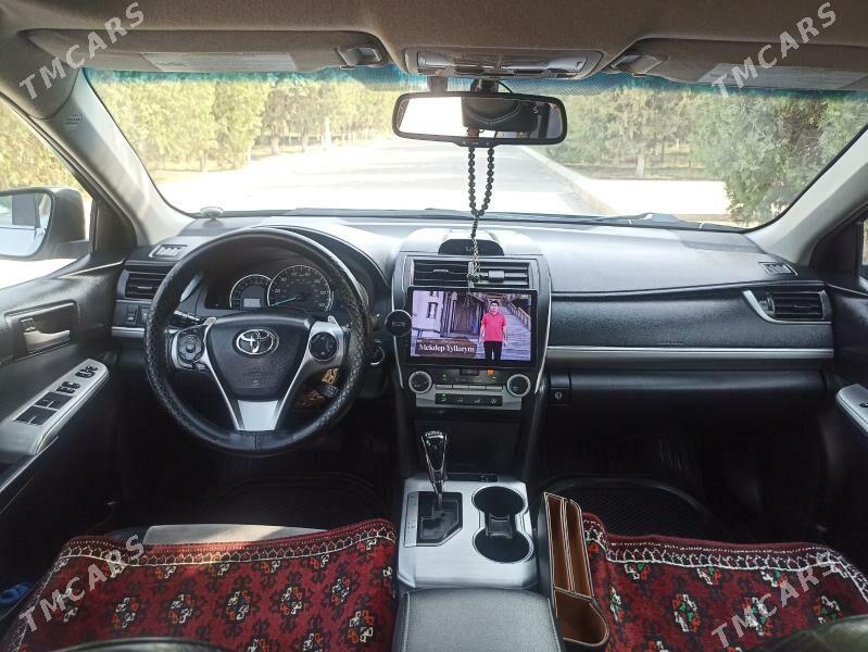 Toyota Camry 2012 - 265 000 TMT - Дашогуз - img 4