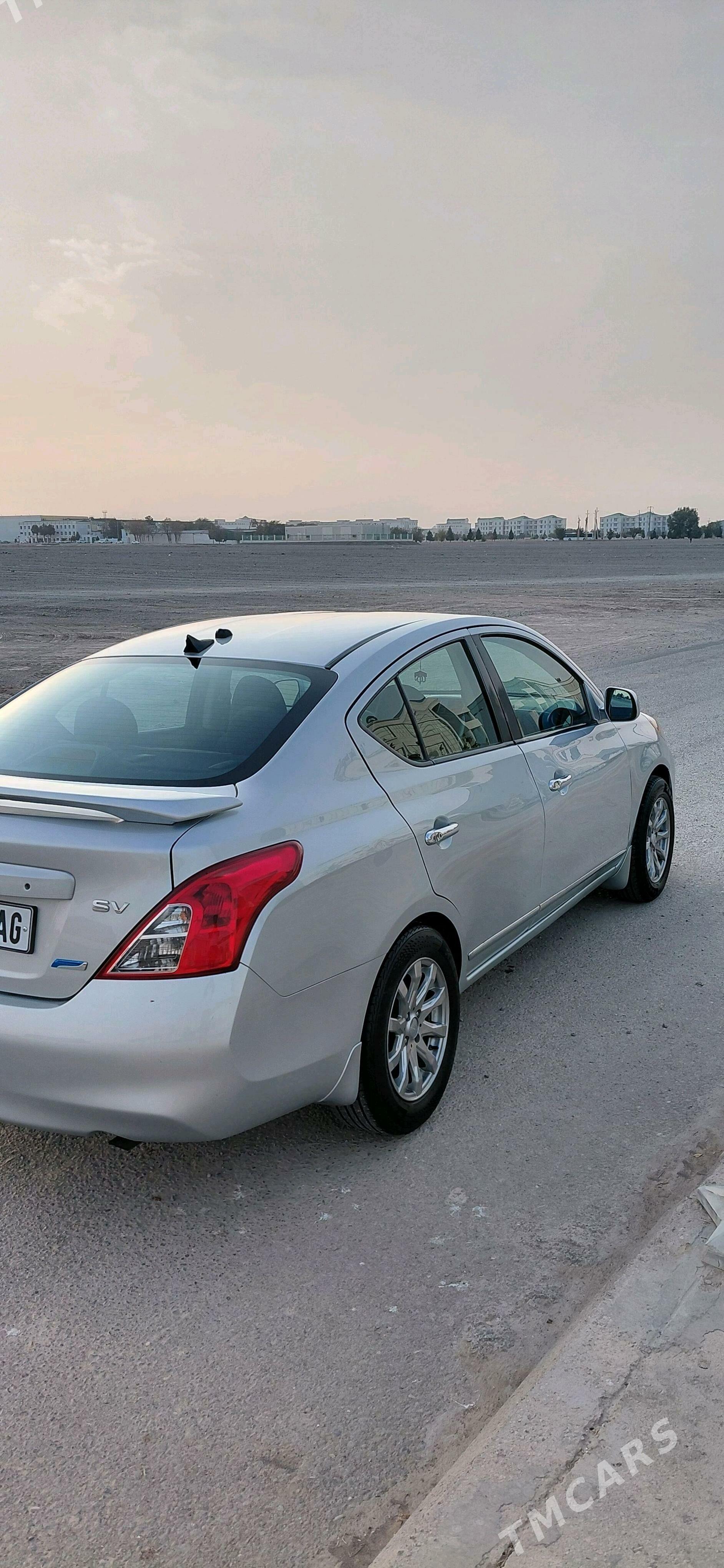 Nissan Versa 2012 - 123 000 TMT - Ашхабад - img 10