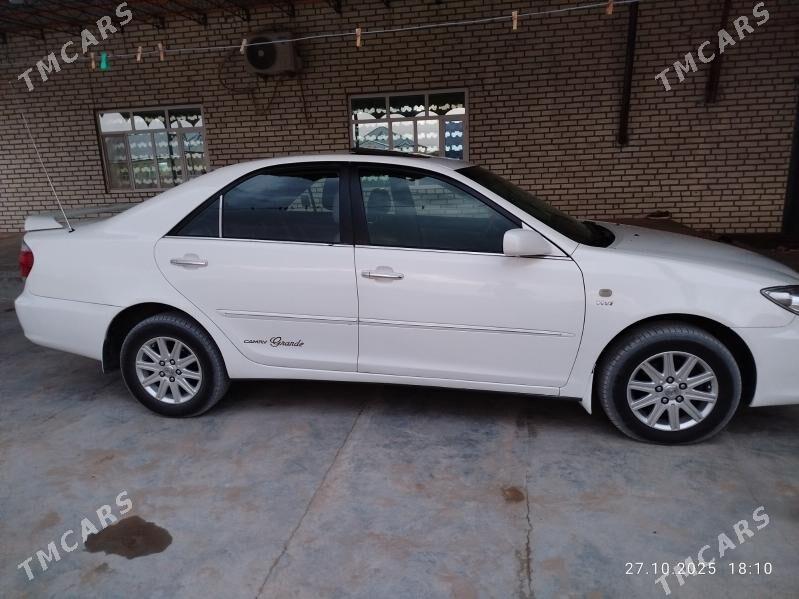 Toyota Camry 2002 - 225 000 TMT - Darganata - img 3