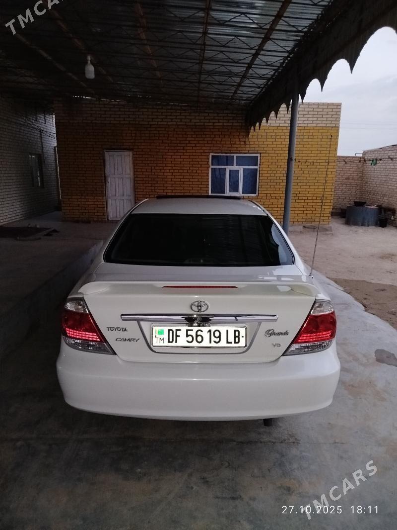 Toyota Camry 2002 - 225 000 TMT - Darganata - img 6