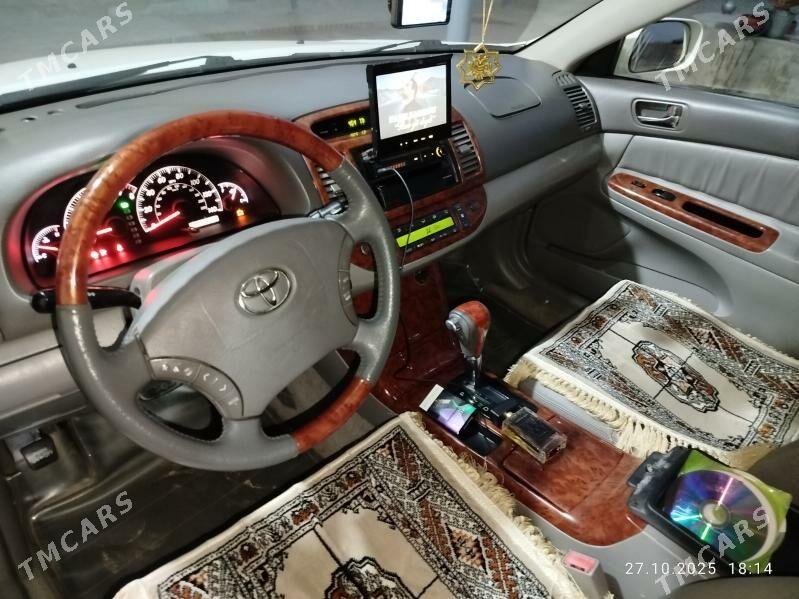 Toyota Camry 2002 - 225 000 TMT - Darganata - img 8