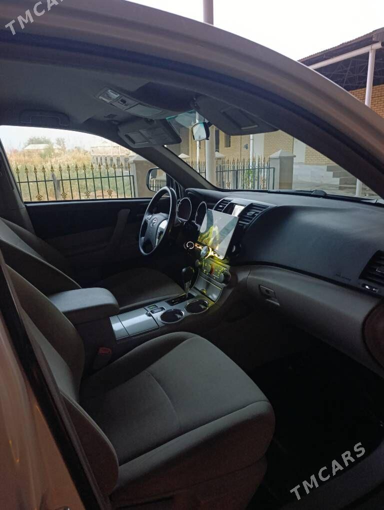 Toyota Highlander 2012 - 350 000 TMT - Mary - img 10