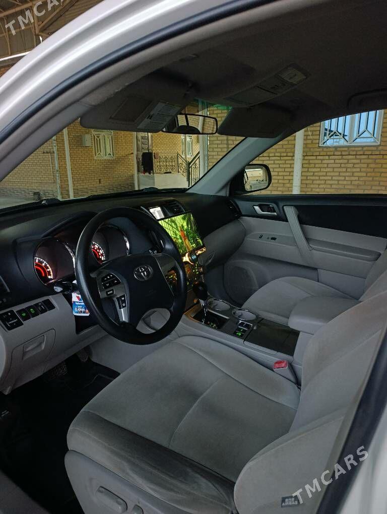 Toyota Highlander 2012 - 350 000 TMT - Mary - img 3