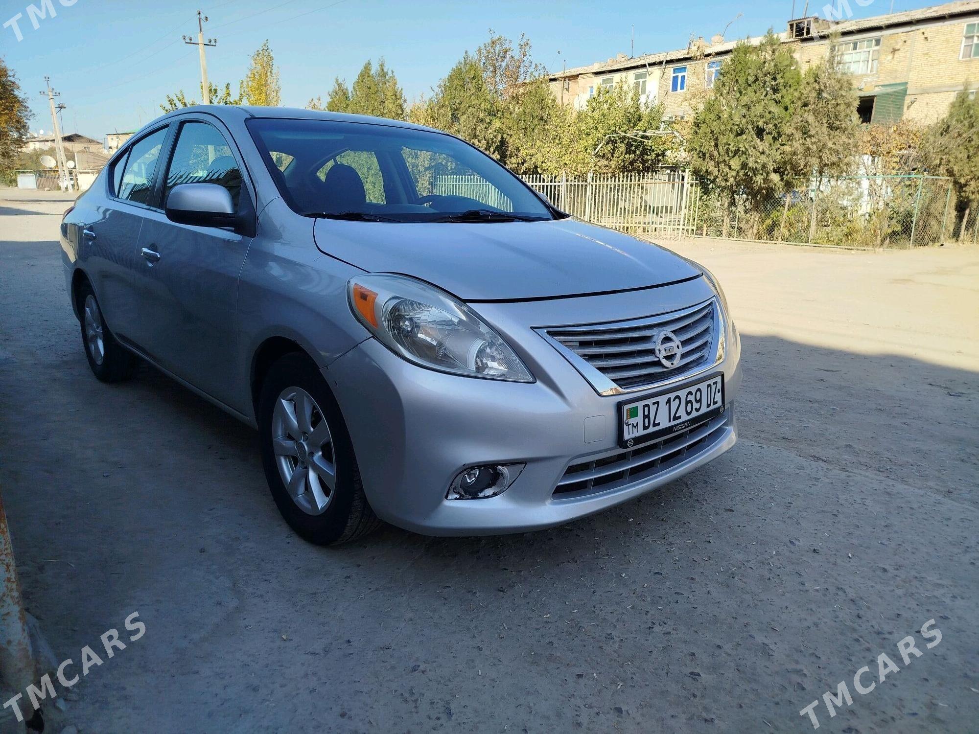 Nissan Versa 2011 - 98 000 TMT - Daşoguz - img 9