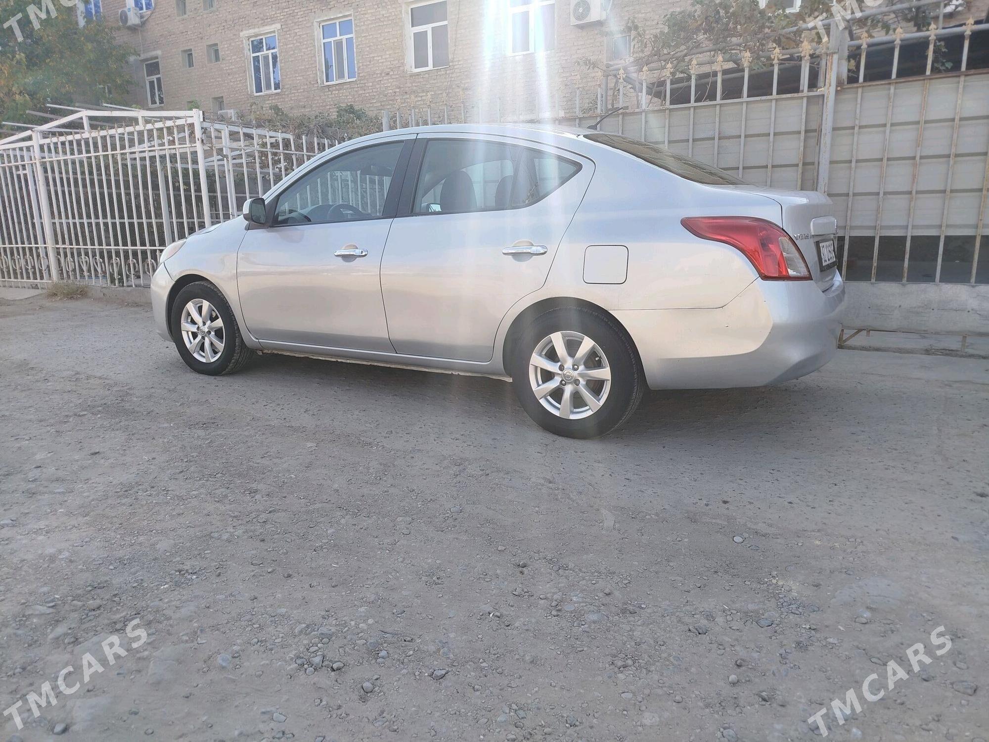 Nissan Versa 2011 - 98 000 TMT - Daşoguz - img 8