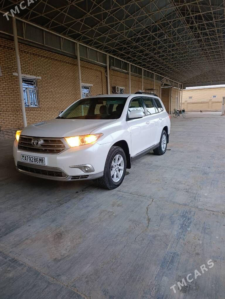 Toyota Highlander 2012 - 350 000 TMT - Mary - img 2