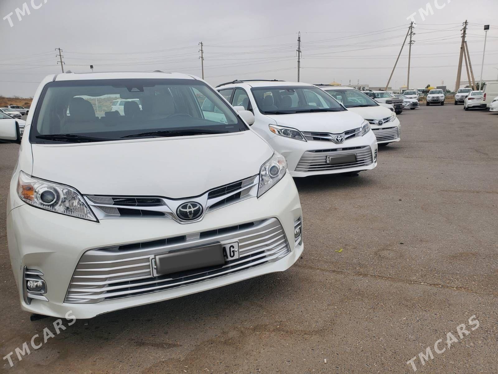 Toyota Sienna 2019 - 497 000 TMT - Ашхабад - img 1