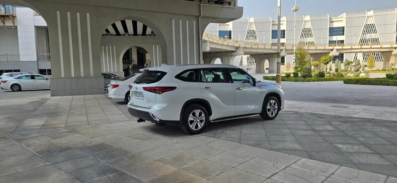 Toyota Highlander 2022 - 600 000 TMT - Aşgabat - img 3