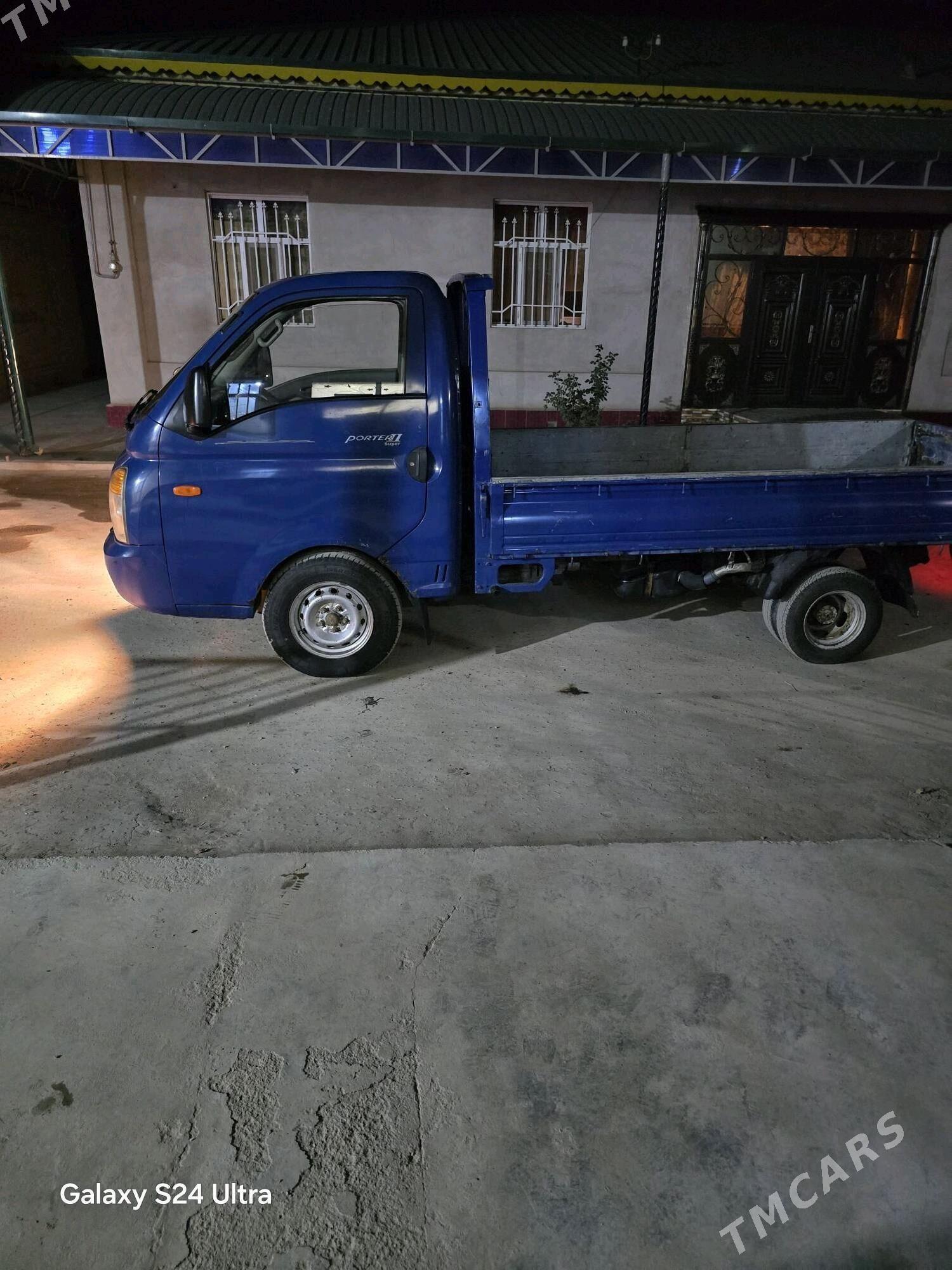 Kia Bongo 2004 - 110 000 TMT - Daşoguz - img 4