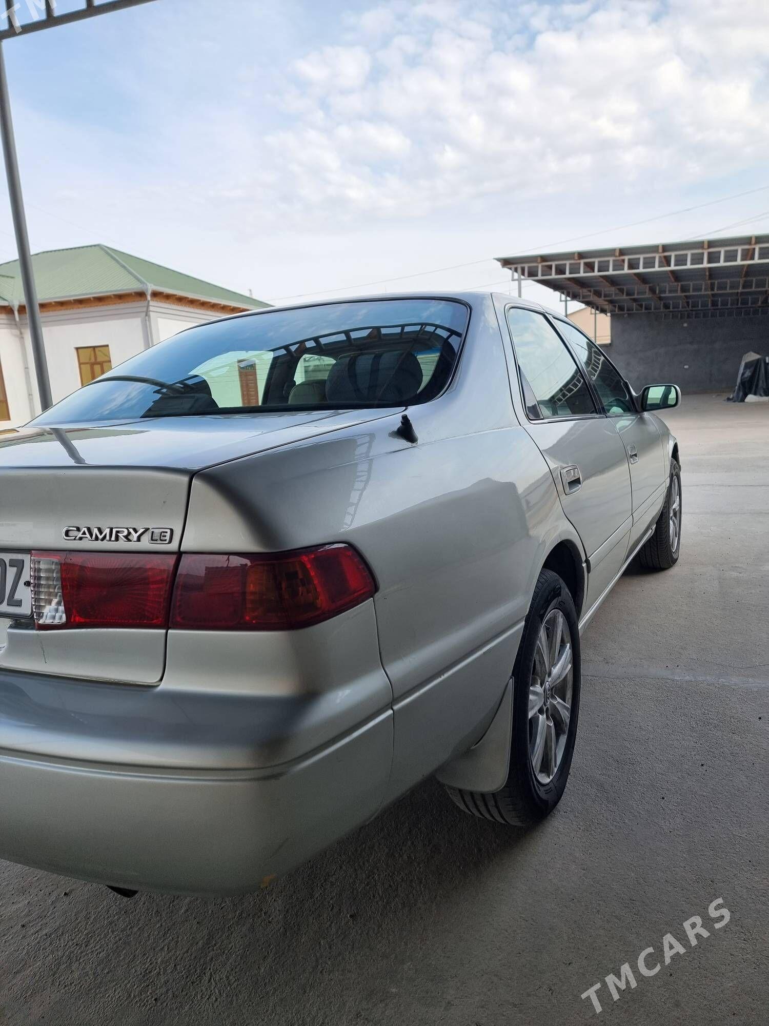 Toyota Camry 2000 - 170 000 TMT - Daşoguz - img 7