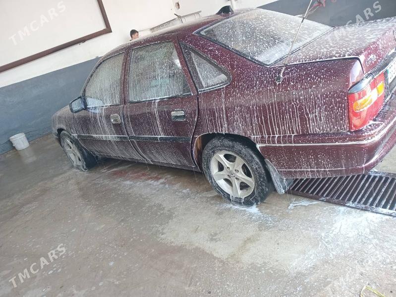 Opel Vectra 1993 - 28 000 TMT - Çärjew - img 3