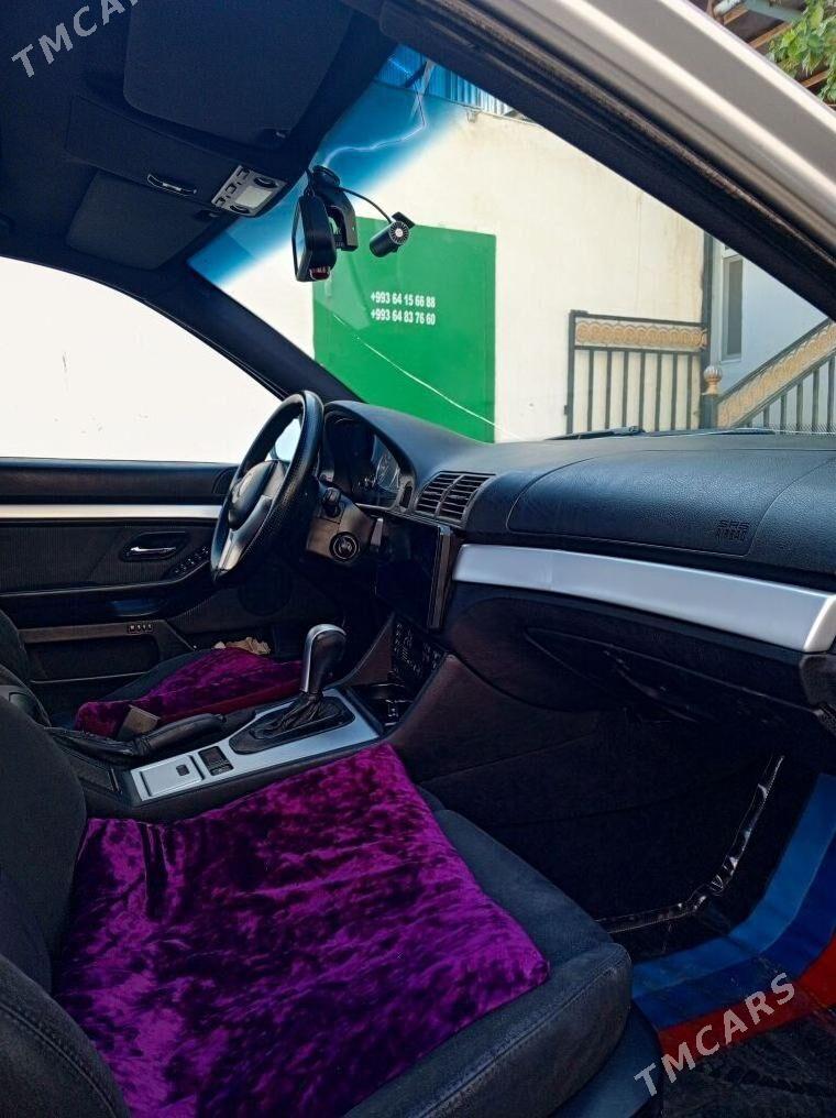 BMW 525 2000 - 140 000 TMT - Балканабат - img 4