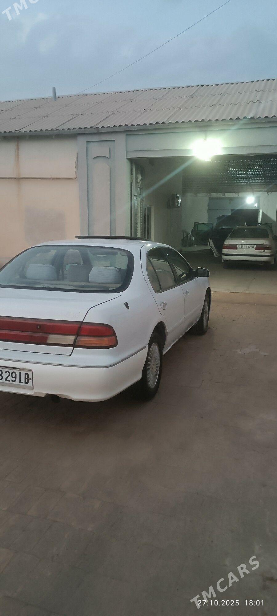 Infiniti I30 1996 - 70 000 TMT - Халач - img 4