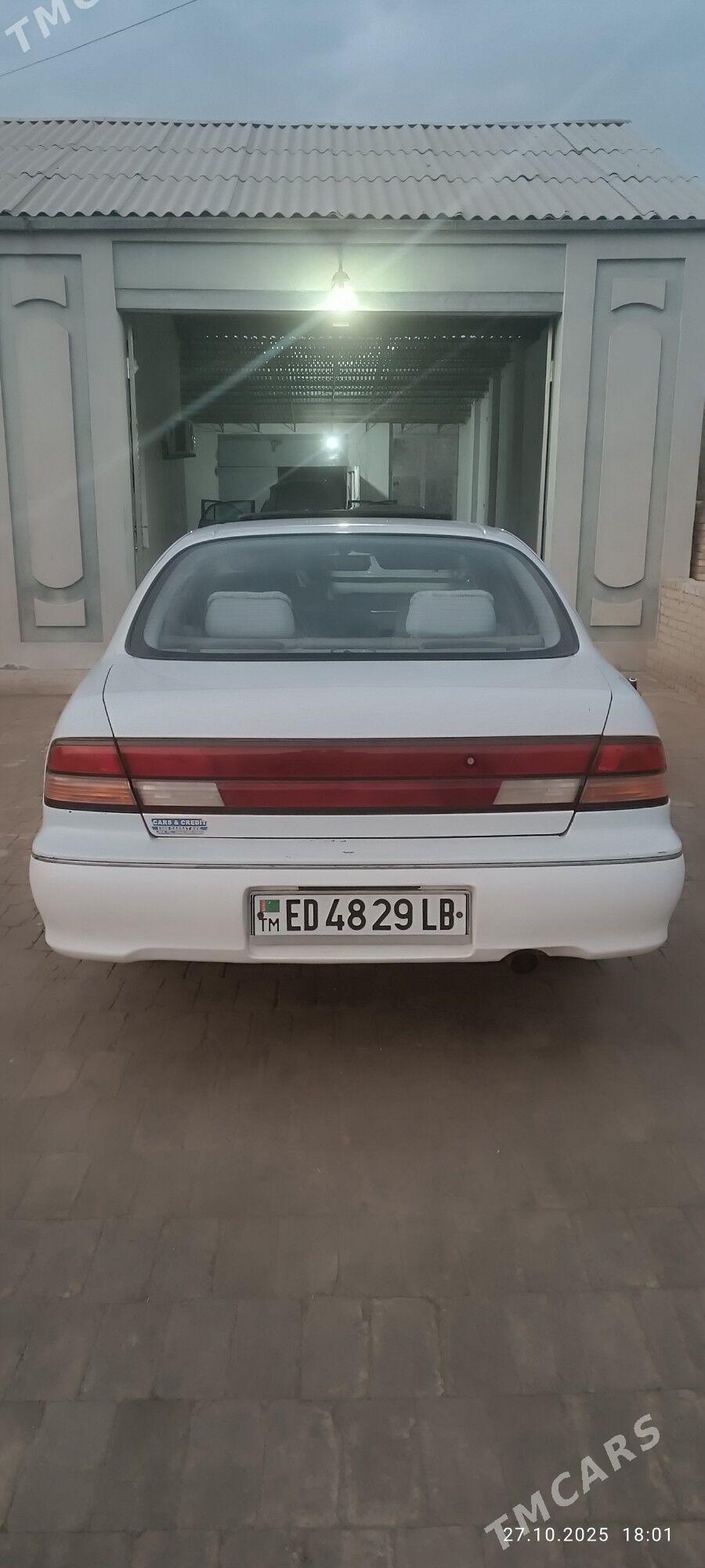 Infiniti I30 1996 - 70 000 TMT - Халач - img 3