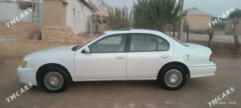 Infiniti I30 1996 - 70 000 TMT - Халач - img 7