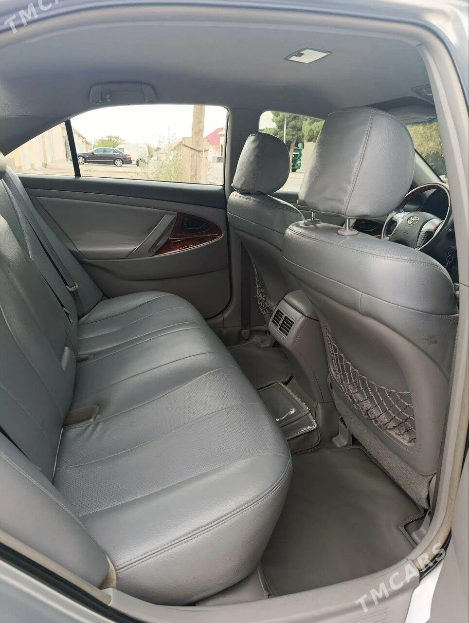 Toyota Camry 2009 - 180 000 TMT - Балканабат - img 3