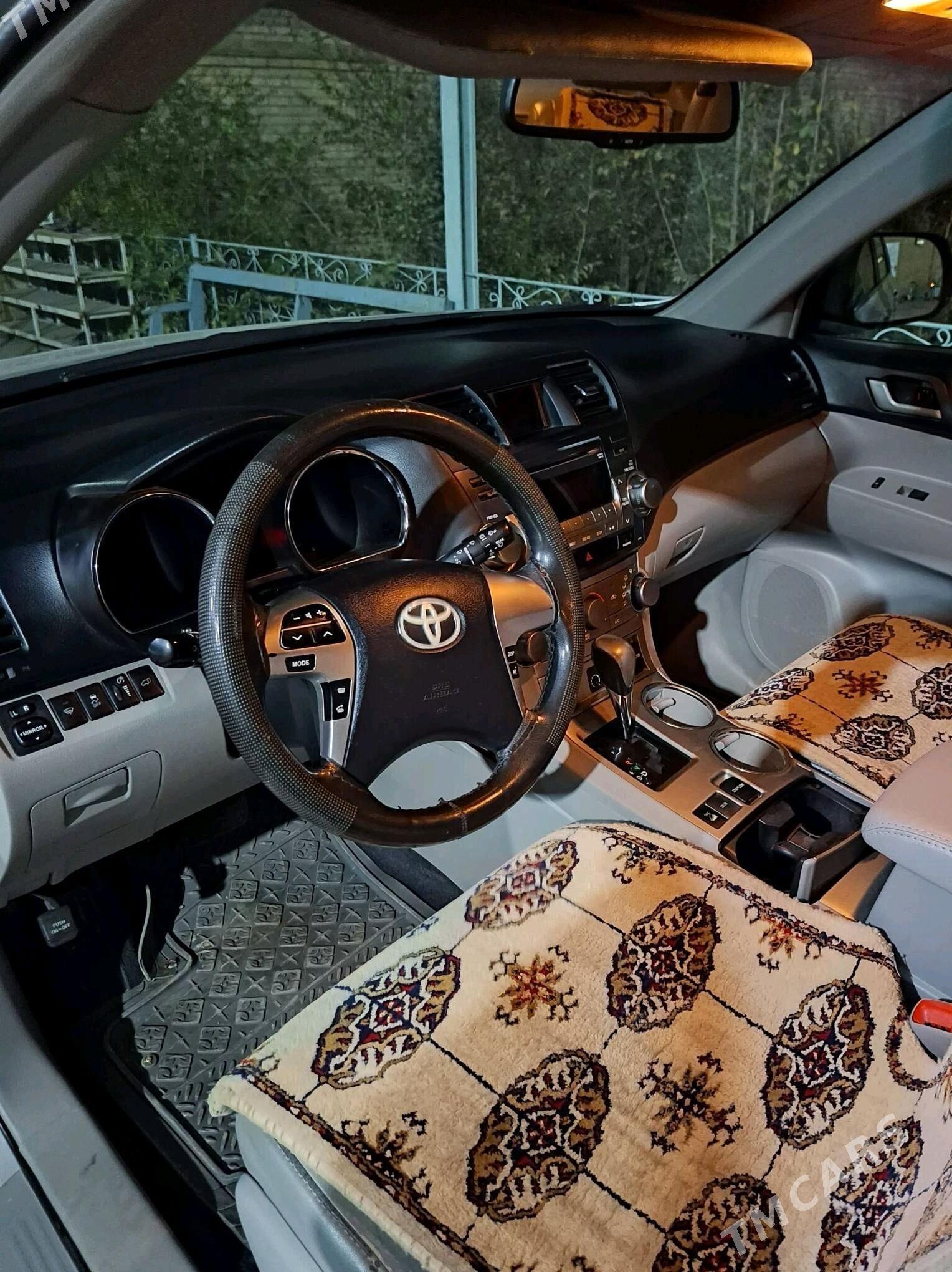 Toyota Highlander 2011 - 360 000 TMT - Türkmenabat - img 5