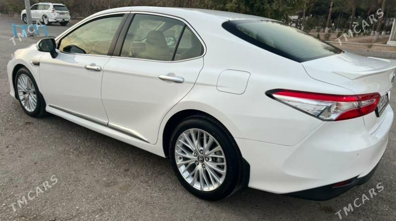 Toyota Camry 2019 - 340 000 TMT - Aşgabat - img 4