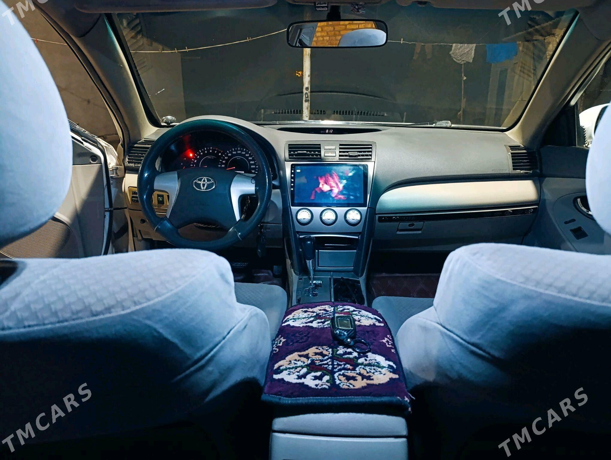 Toyota Camry 2009 - 145 000 TMT - Теджен - img 2