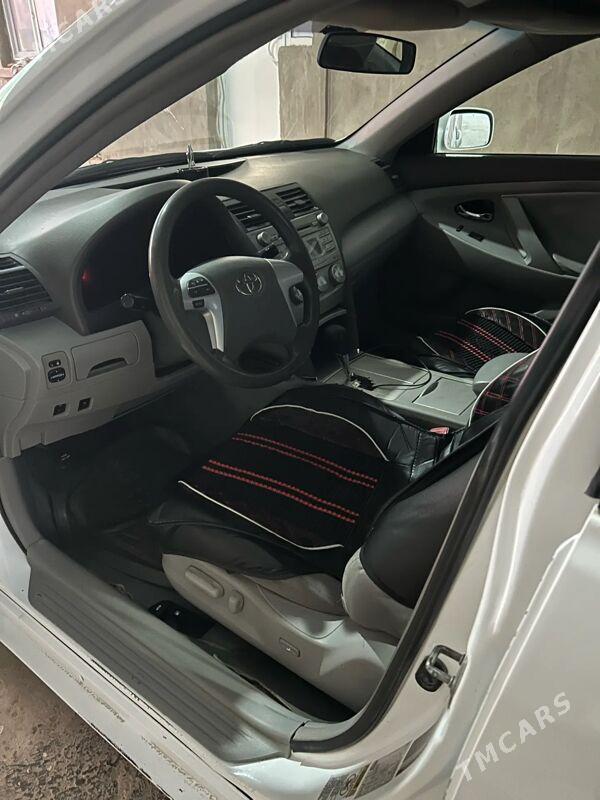 Toyota Camry 2010 - 200 000 TMT - Тагтабазар - img 6
