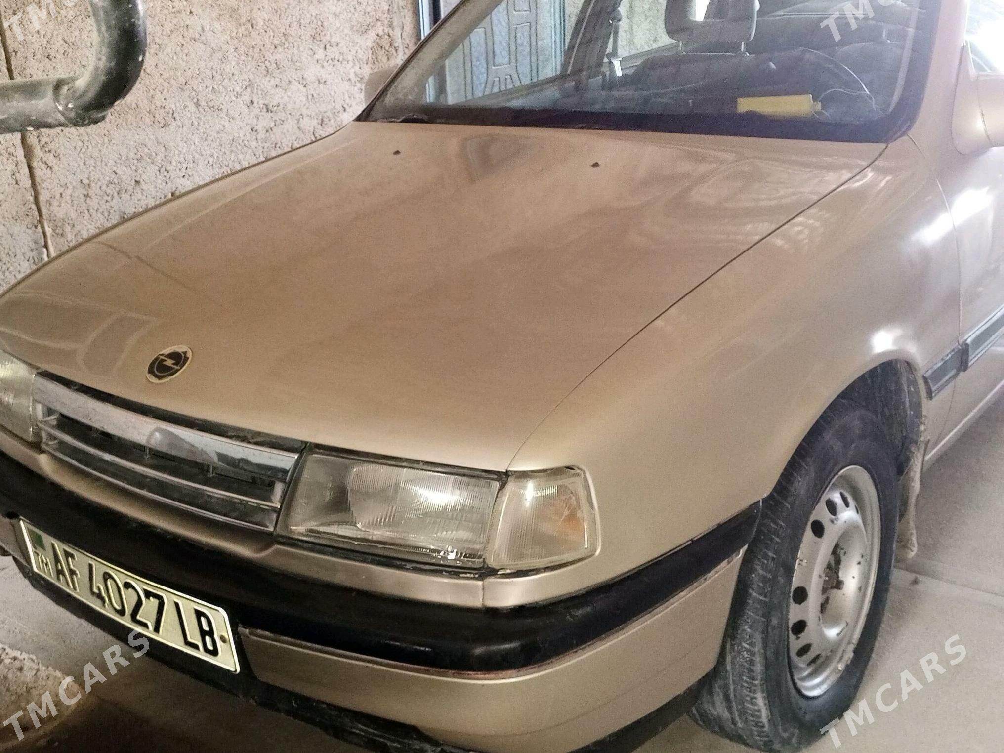 Opel Vectra 1990 - 30 000 TMT - Magdanly - img 2