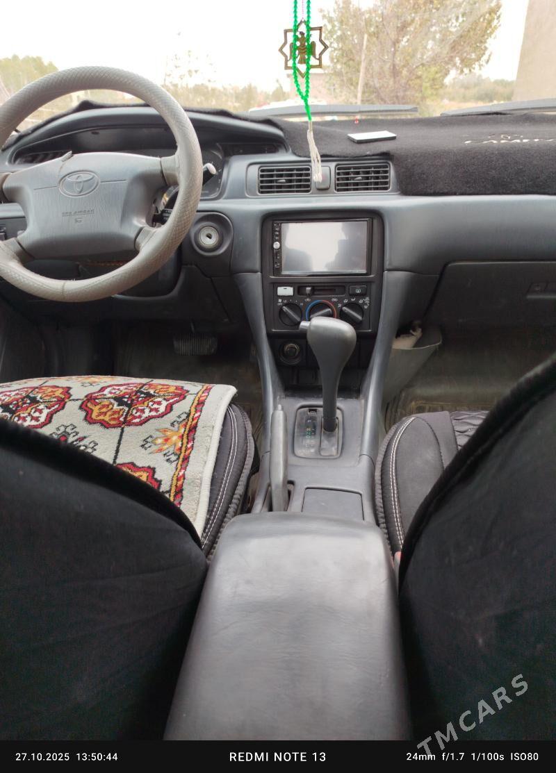 Toyota Camry 1999 - 140 000 TMT - Köneürgenç - img 3