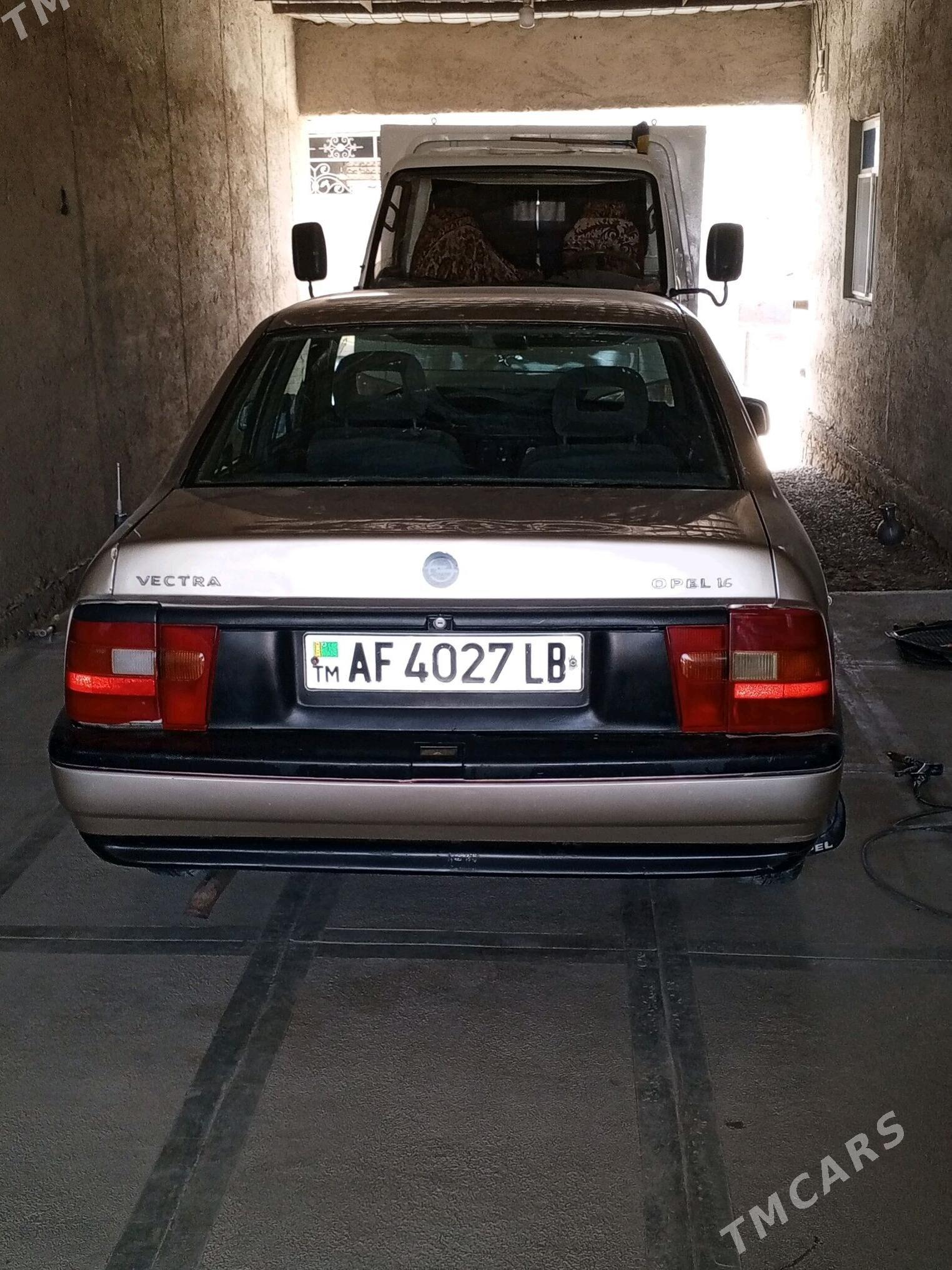 Opel Vectra 1990 - 30 000 TMT - Magdanly - img 5