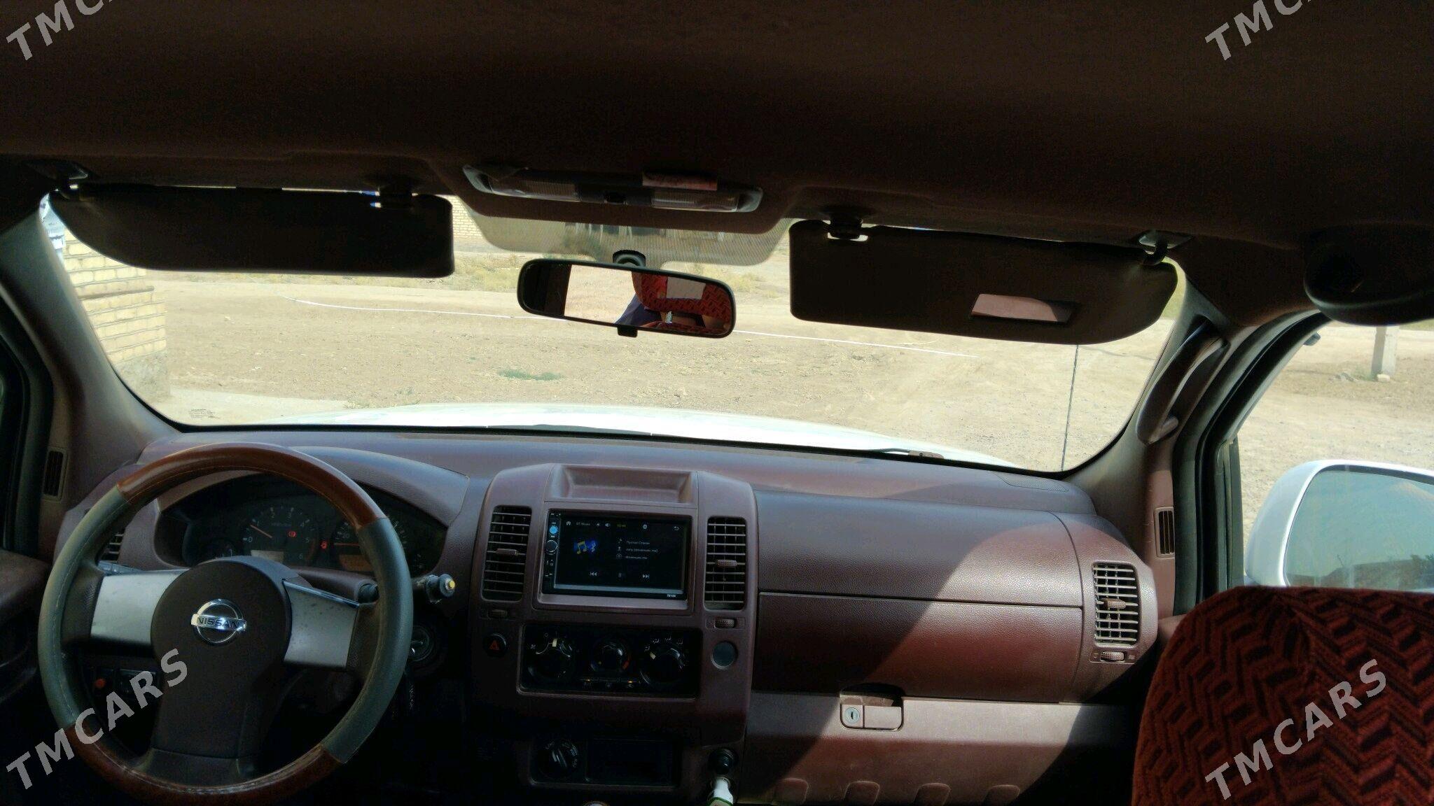 Nissan Navara 2012 - 160 000 TMT - Babadaýhan - img 5