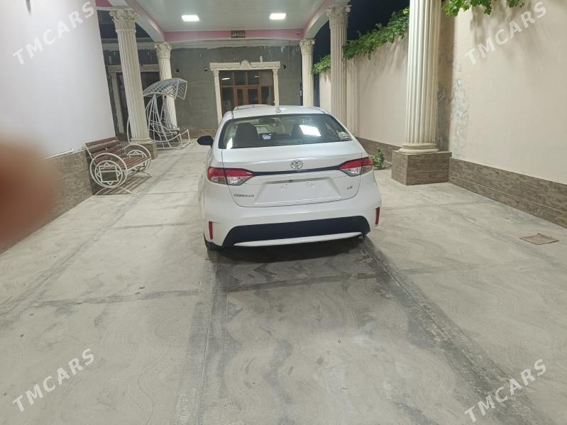 Toyota Corolla 2021 - 240 000 TMT - Balkanabat - img 6
