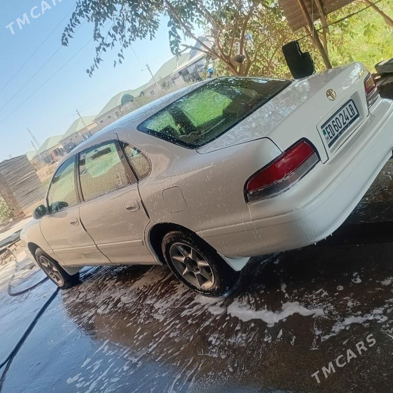 Toyota Avalon 1997 - 100 000 TMT - Халач - img 1