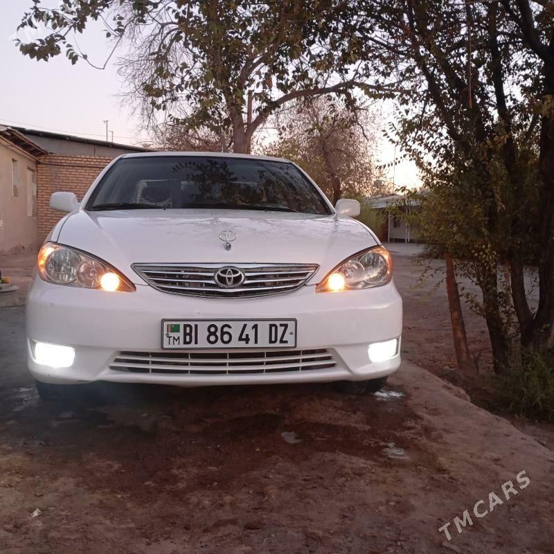 Toyota Camry 2004 - 170 000 TMT - Köneürgenç - img 2