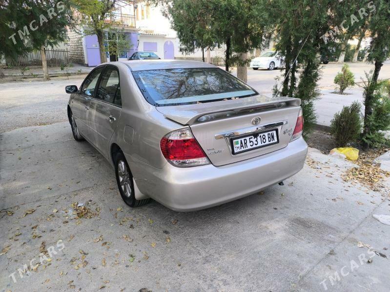 Toyota Camry 2003 - 180 000 TMT - Balkanabat - img 5