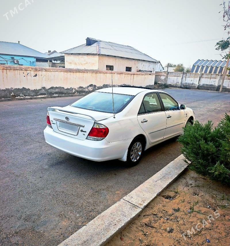 Toyota Camry 2002 - 215 000 TMT - Mary - img 2
