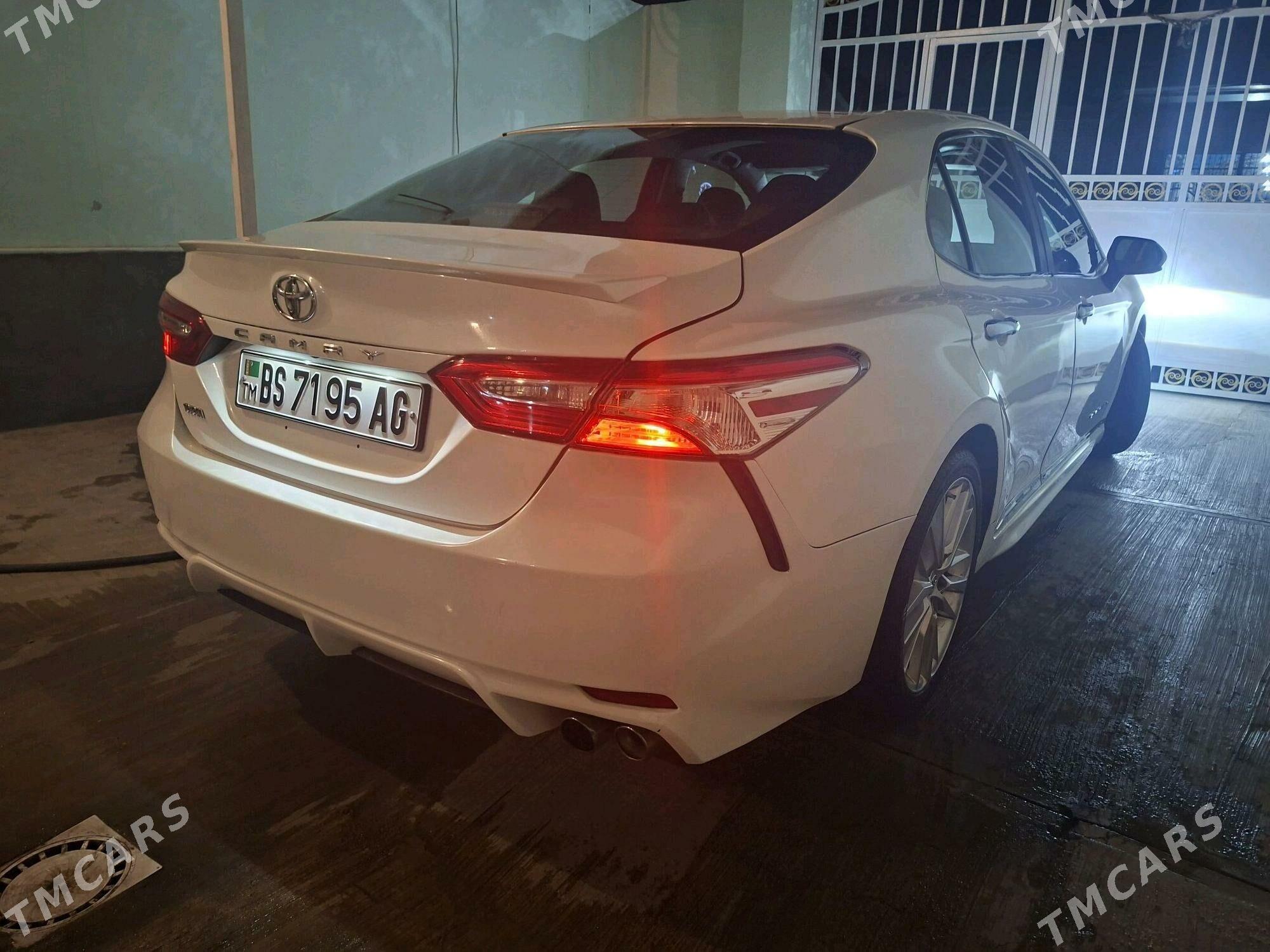 Toyota Camry 2018 - 265 000 TMT - Gökje - img 5