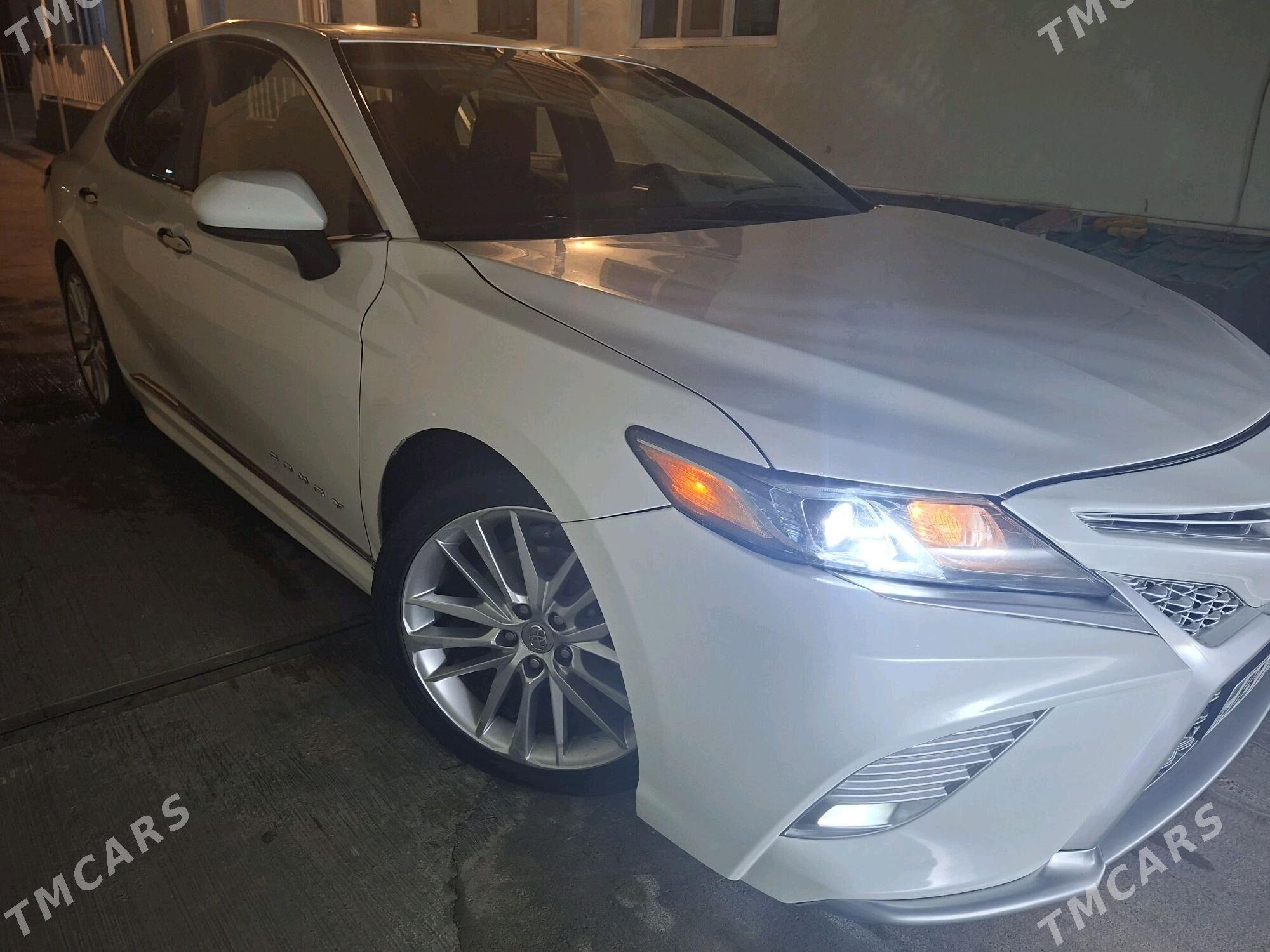 Toyota Camry 2018 - 265 000 TMT - Gökje - img 3