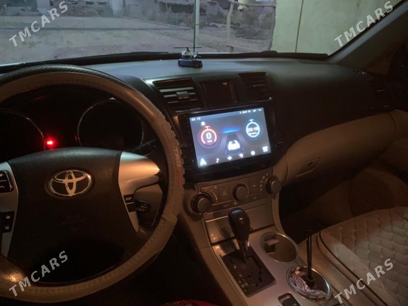 Toyota Highlander 2012 - 320 000 TMT - Gurbansoltan Eje - img 3