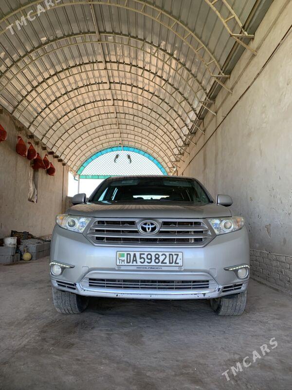 Toyota Highlander 2012 - 320 000 TMT - Gurbansoltan Eje - img 2