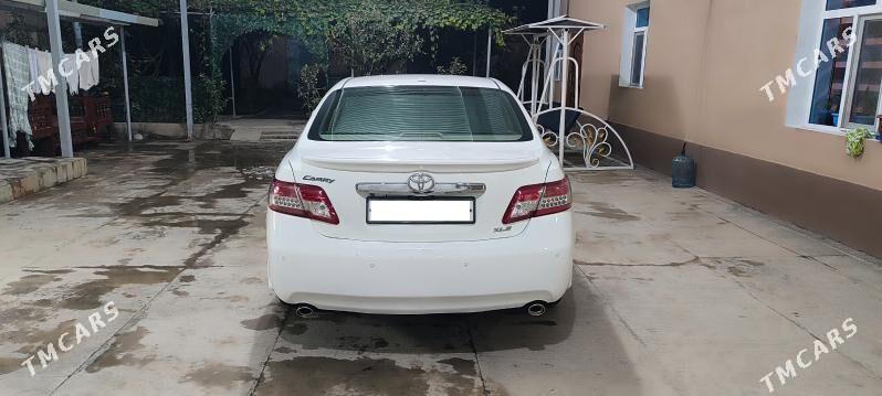 Toyota Camry 2009 - 180 000 TMT - Кака - img 3