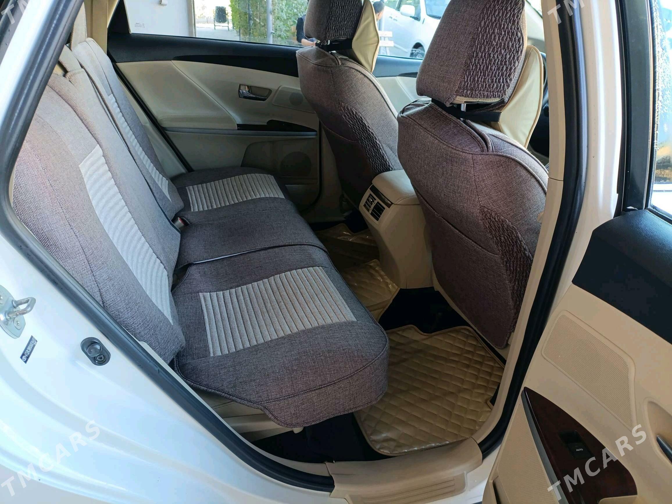 Toyota Venza 2011 - 250 000 TMT - Daşoguz - img 4