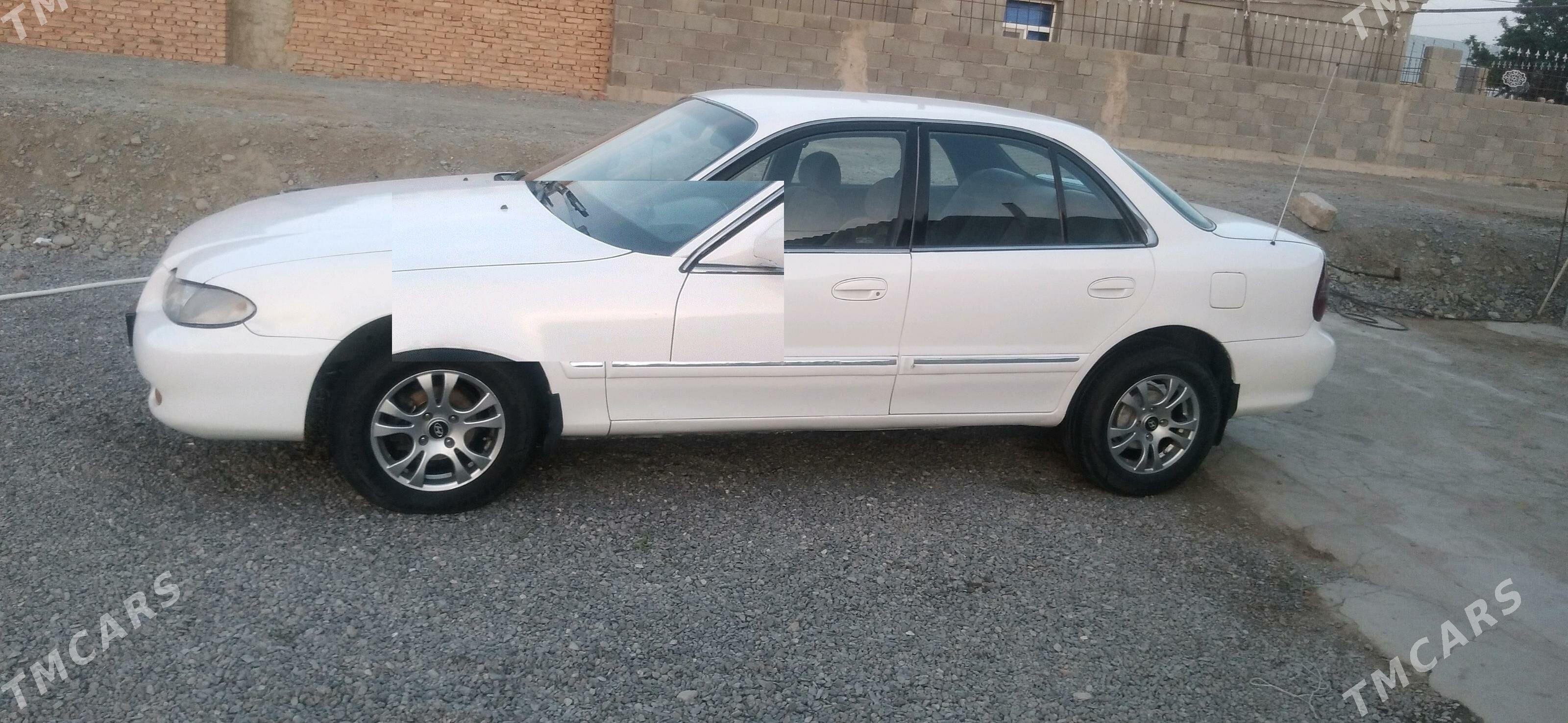Hyundai Sonata 1996 - 40 000 TMT - Bäherden - img 1