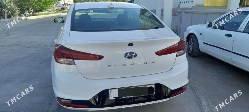 Hyundai Elantra 2020 - 220 000 TMT - Büzmeýin - img 2