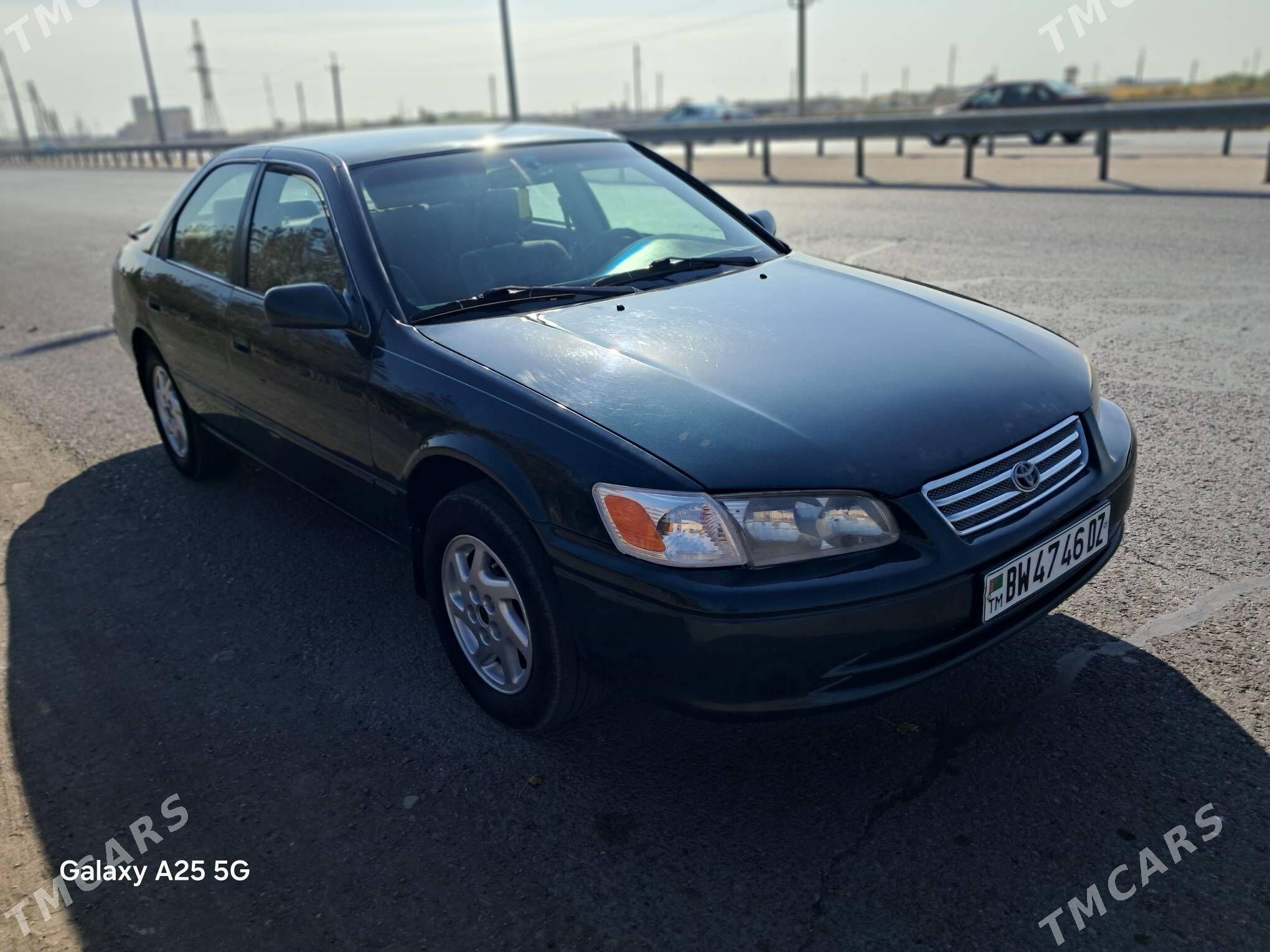Toyota Camry 2000 - 139 000 TMT - Boldumsaz - img 1