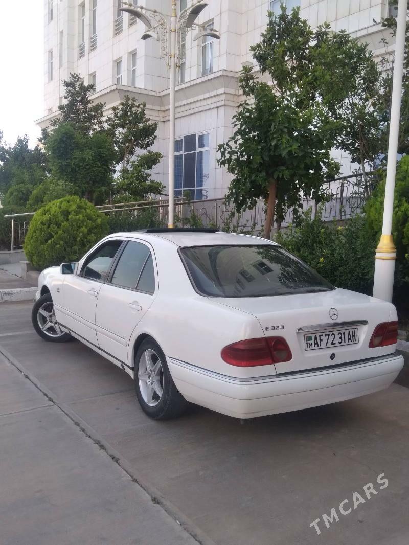 Mercedes-Benz E320 1997 - 110 000 TMT - Теджен - img 3