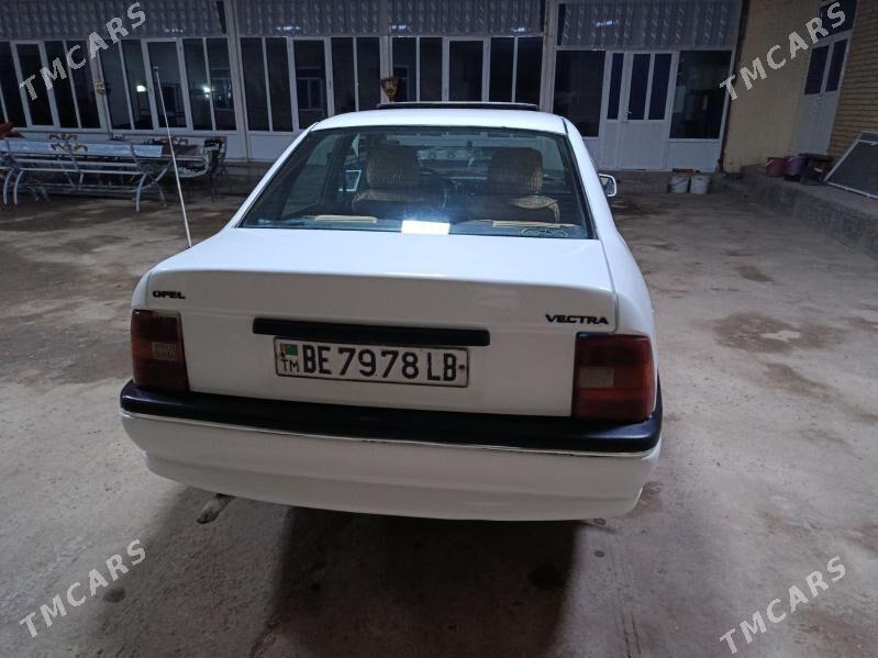 Opel Vectra 1992 - 33 000 TMT - Çärjew - img 3