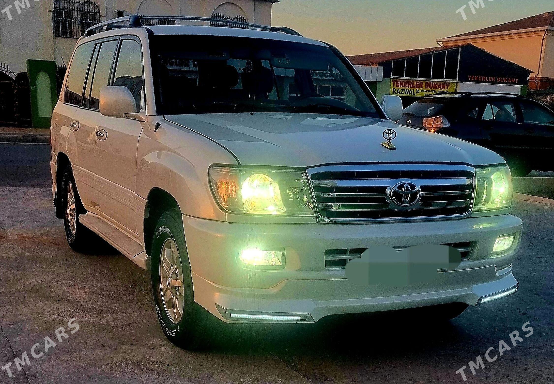 Toyota Land Cruiser 2000 - 291 000 TMT - Türkmenabat - img 5